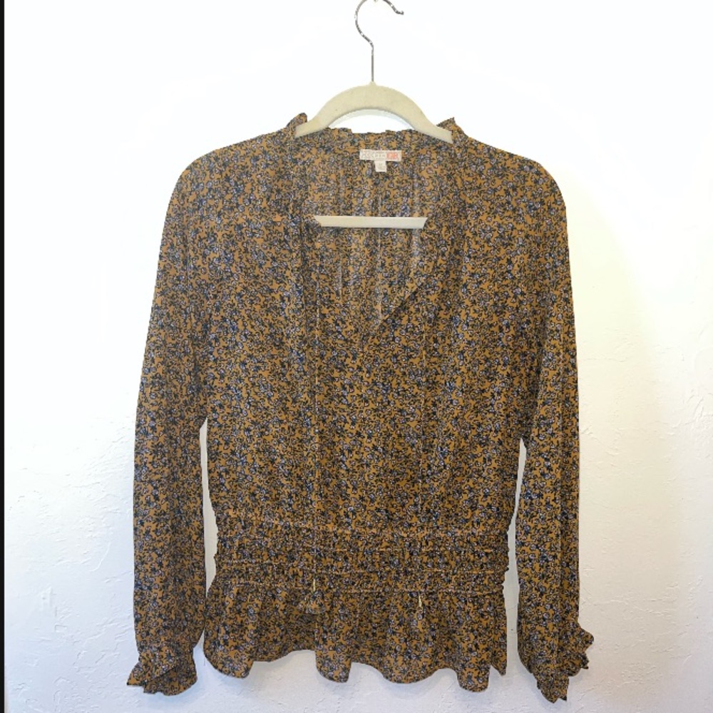 GB blouse